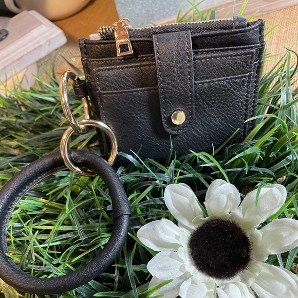 Bangle Key Holder Mini Snap ID wallet - Picture 1 of 8